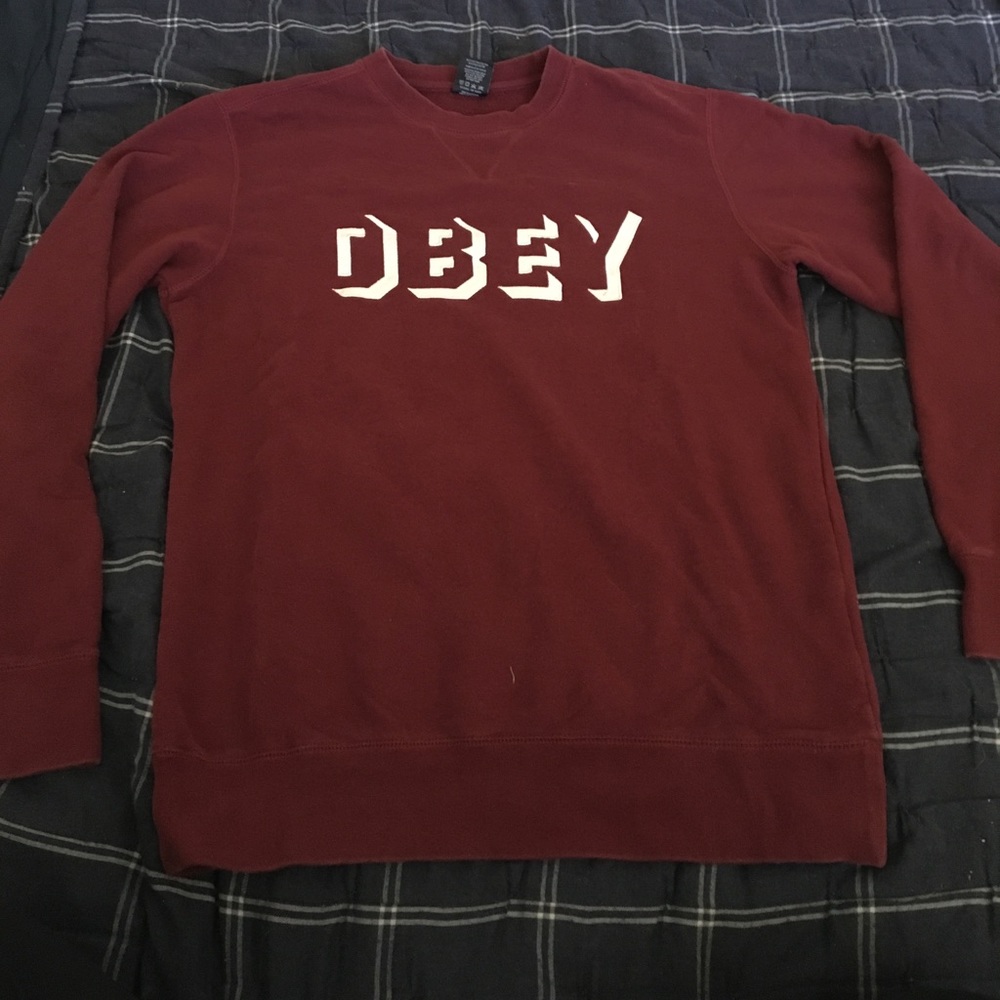 OBEY SWEATER SIZE M